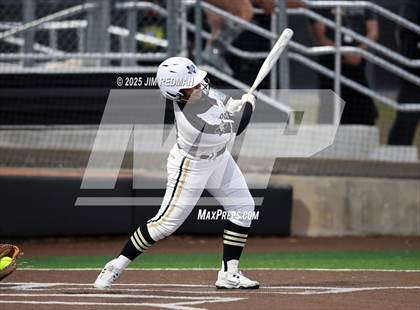 Thumbnail 1 in Whitesboro @ Royse City photogallery.