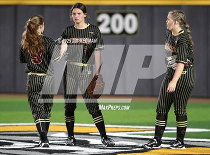 Thumbnail 2 in Whitesboro @ Royse City photogallery.