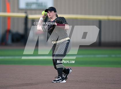 Thumbnail 3 in Whitesboro @ Royse City photogallery.