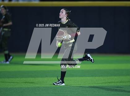 Thumbnail 2 in Whitesboro @ Royse City photogallery.