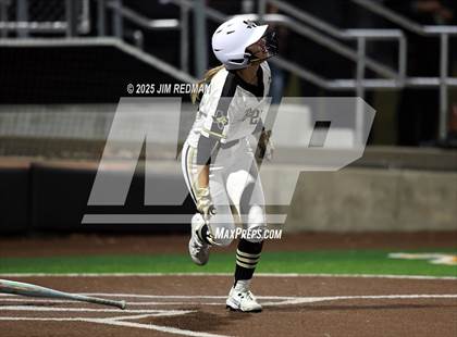 Thumbnail 3 in Whitesboro @ Royse City photogallery.
