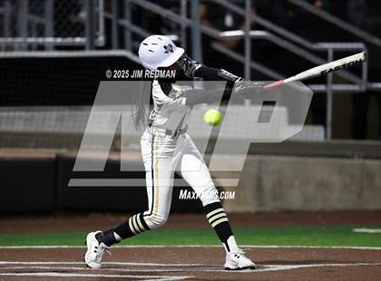 Thumbnail 3 in Whitesboro @ Royse City photogallery.