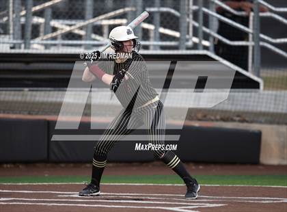 Thumbnail 2 in Whitesboro @ Royse City photogallery.
