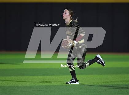 Thumbnail 3 in Whitesboro @ Royse City photogallery.