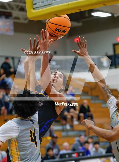 Thumbnail 3 in Chattahoochee @ Central Gwinnett (OTR Hoops:  Thanksgiving Showcase) photogallery.