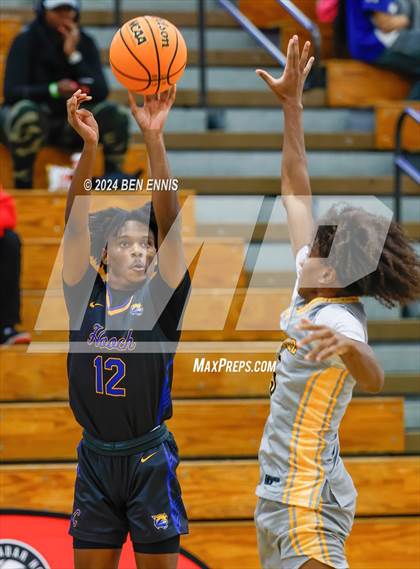 Thumbnail 1 in Chattahoochee @ Central Gwinnett (OTR Hoops:  Thanksgiving Showcase) photogallery.