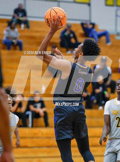 Thumbnail 2 in Chattahoochee @ Central Gwinnett (OTR Hoops:  Thanksgiving Showcase) photogallery.