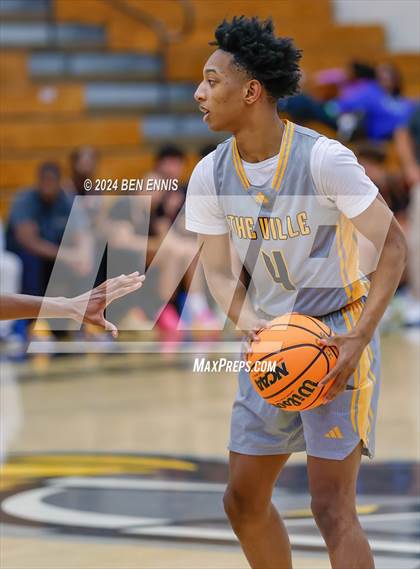 Thumbnail 2 in Chattahoochee @ Central Gwinnett (OTR Hoops:  Thanksgiving Showcase) photogallery.