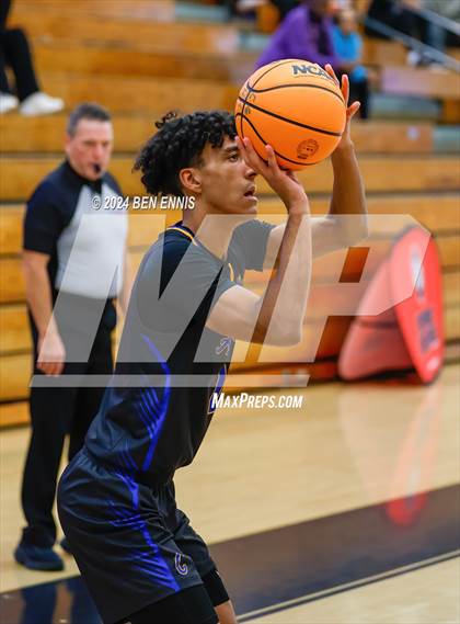 Thumbnail 2 in Chattahoochee @ Central Gwinnett (OTR Hoops:  Thanksgiving Showcase) photogallery.