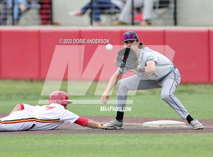 Thumbnail 2 in Elk Grove @ Jesuit photogallery.