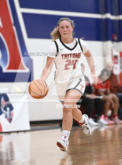 Thumbnail 2 in San Clemente vs. Orange Lutheran (Oxford Tournament) photogallery.