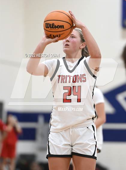 Thumbnail 3 in San Clemente vs. Orange Lutheran (Oxford Tournament) photogallery.