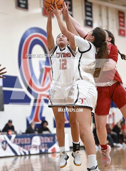 Thumbnail 3 in San Clemente vs. Orange Lutheran (Oxford Tournament) photogallery.