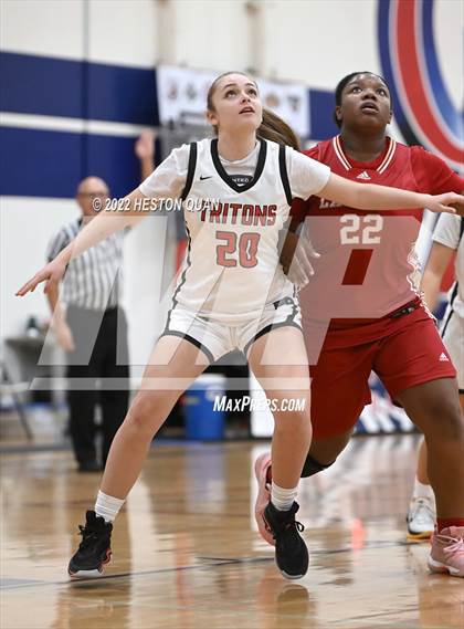 Thumbnail 3 in San Clemente vs. Orange Lutheran (Oxford Tournament) photogallery.