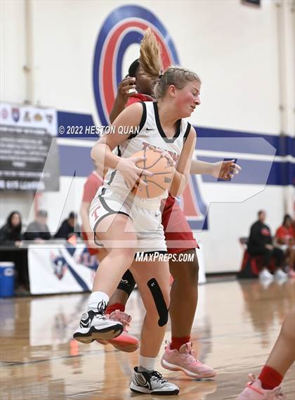 Thumbnail 2 in San Clemente vs. Orange Lutheran (Oxford Tournament) photogallery.