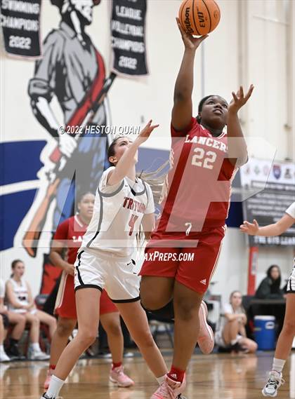 Thumbnail 2 in San Clemente vs. Orange Lutheran (Oxford Tournament) photogallery.