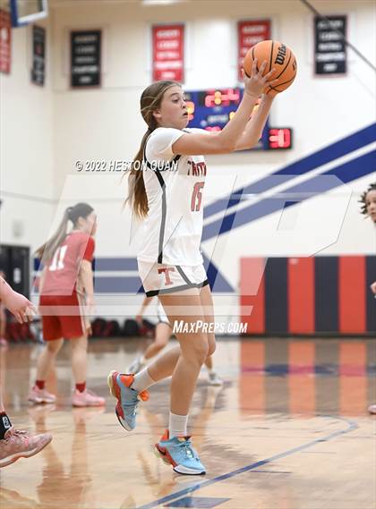 Thumbnail 1 in San Clemente vs. Orange Lutheran (Oxford Tournament) photogallery.