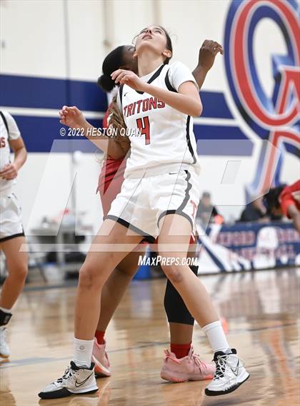 Thumbnail 2 in San Clemente vs. Orange Lutheran (Oxford Tournament) photogallery.