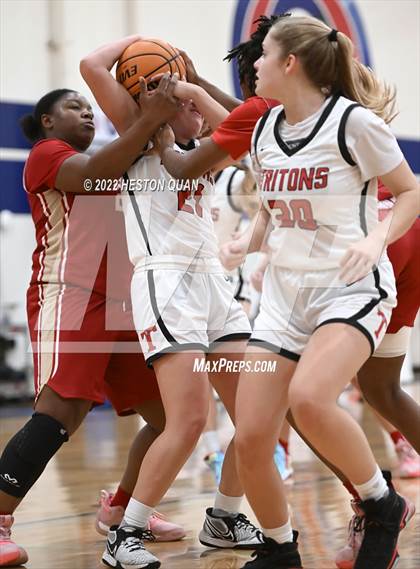 Thumbnail 3 in San Clemente vs. Orange Lutheran (Oxford Tournament) photogallery.