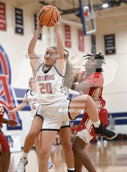 Thumbnail 1 in San Clemente vs. Orange Lutheran (Oxford Tournament) photogallery.