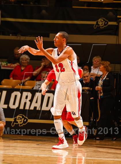 Thumbnail 2 in Denver East vs. Eaglecrest (CHSAA 5A Final) photogallery.