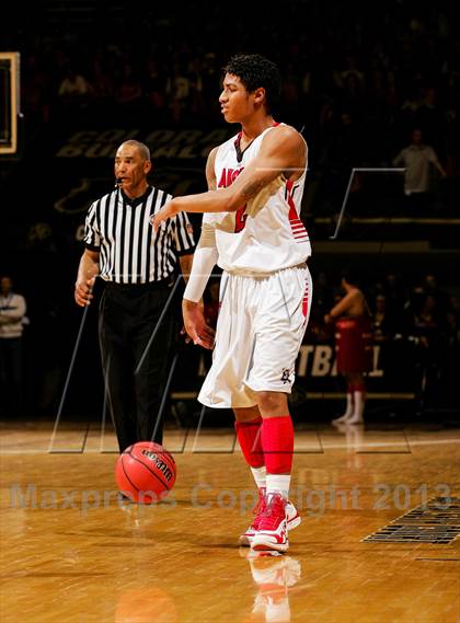 Thumbnail 2 in Denver East vs. Eaglecrest (CHSAA 5A Final) photogallery.