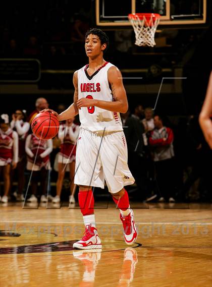 Thumbnail 2 in Denver East vs. Eaglecrest (CHSAA 5A Final) photogallery.