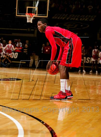 Thumbnail 2 in Denver East vs. Eaglecrest (CHSAA 5A Final) photogallery.