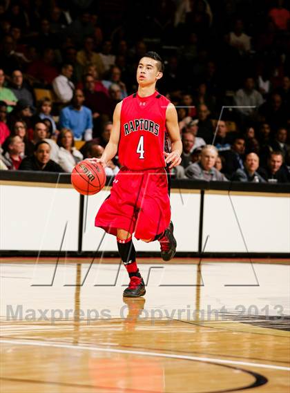 Thumbnail 3 in Denver East vs. Eaglecrest (CHSAA 5A Final) photogallery.