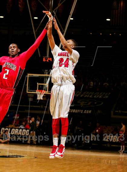 Thumbnail 1 in Denver East vs. Eaglecrest (CHSAA 5A Final) photogallery.