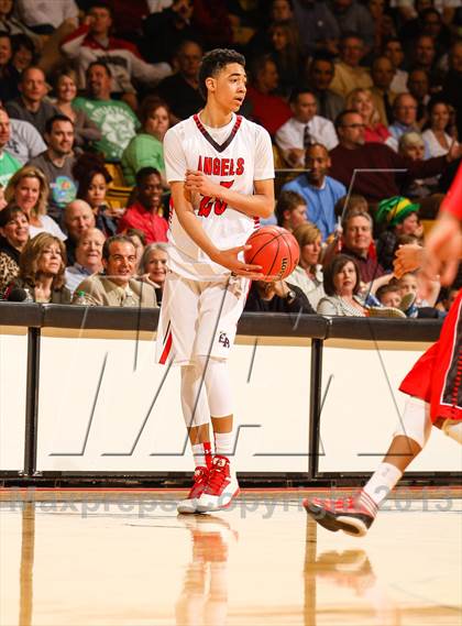 Thumbnail 3 in Denver East vs. Eaglecrest (CHSAA 5A Final) photogallery.