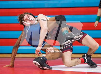 Thumbnail 1 in NIAA 4A Semifinals photogallery.