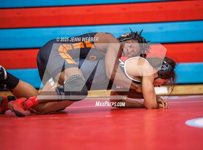 Thumbnail 2 in NIAA 4A Semifinals photogallery.
