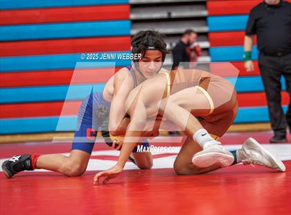 Thumbnail 1 in NIAA 4A Semifinals photogallery.