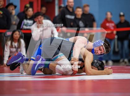 Thumbnail 2 in NIAA 4A Semifinals photogallery.