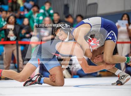 Thumbnail 3 in NIAA 4A Semifinals photogallery.