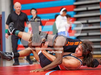 Thumbnail 3 in NIAA 4A Semifinals photogallery.