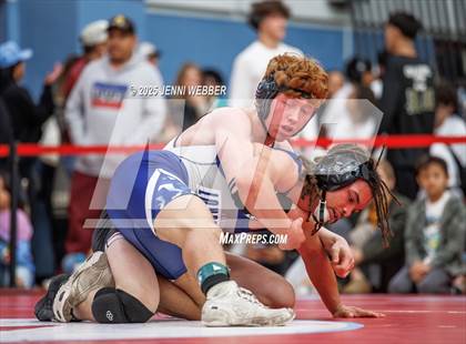Thumbnail 2 in NIAA 4A Semifinals photogallery.