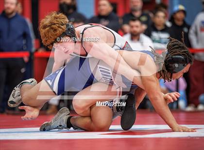 Thumbnail 2 in NIAA 4A Semifinals photogallery.