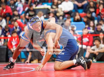 Thumbnail 1 in NIAA 4A Semifinals photogallery.