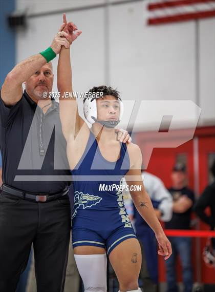 Thumbnail 3 in NIAA 4A Semifinals photogallery.