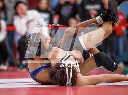 Thumbnail 3 in NIAA 4A Semifinals photogallery.