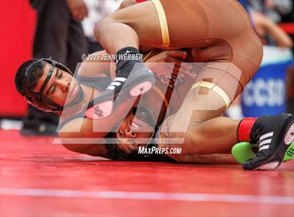 Thumbnail 2 in NIAA 4A Semifinals photogallery.