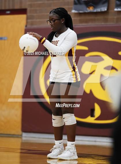 Thumbnail 3 in JV: Notre Dame Prep @ Mountain Pointe photogallery.