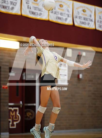 Thumbnail 1 in JV: Notre Dame Prep @ Mountain Pointe photogallery.