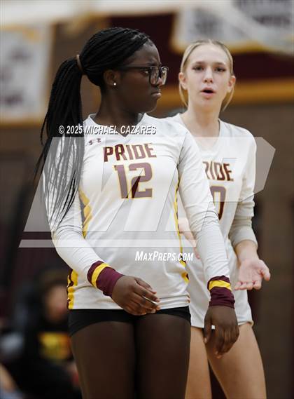 Thumbnail 3 in JV: Notre Dame Prep @ Mountain Pointe photogallery.