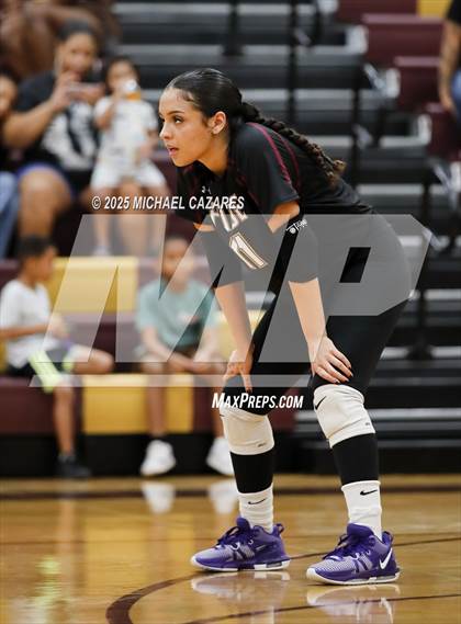 Thumbnail 1 in JV: Notre Dame Prep @ Mountain Pointe photogallery.