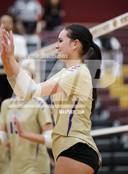 Thumbnail 2 in JV: Notre Dame Prep @ Mountain Pointe photogallery.
