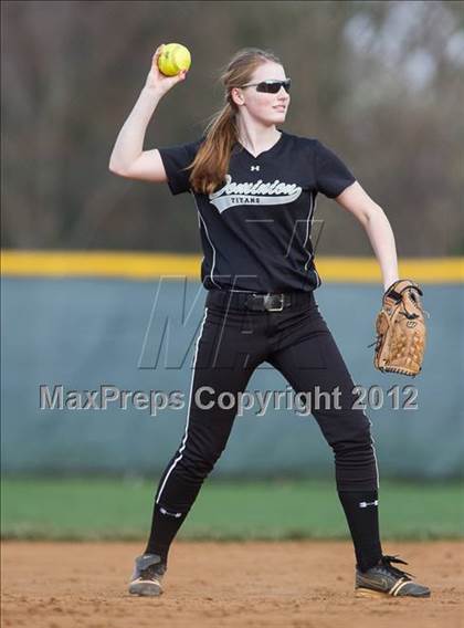 Thumbnail 2 in Dominion @ Loudoun Valley photogallery.
