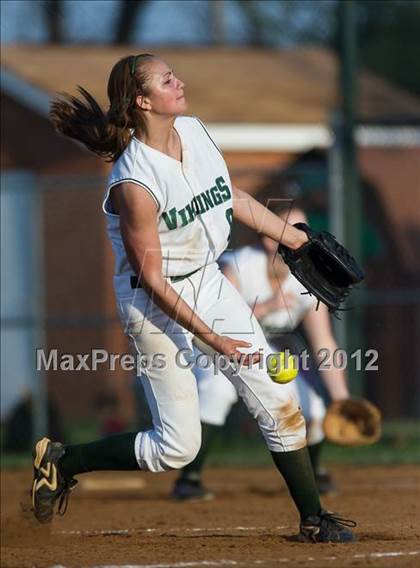 Thumbnail 2 in Dominion @ Loudoun Valley photogallery.